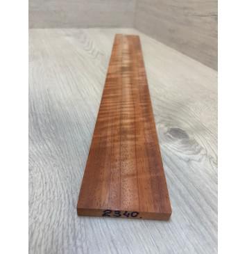 Падук Волнистый заготовка накладки для электрогитары Радиал А Волна ААА 9х67х530 мм-5