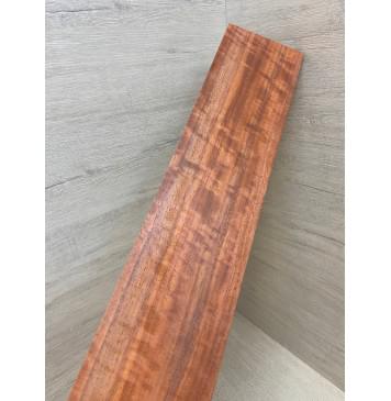 Падук Волнистый заготовка накладки для бас-гитары Радиал АА Волна ААА 9.5х105х705 мм-3