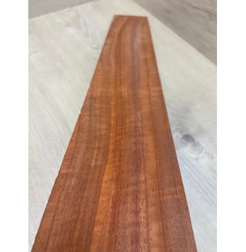 Падук Волнистый заготовка накладки для бас-гитары Радиал А Волна ААА 9.5х97х705 мм-1