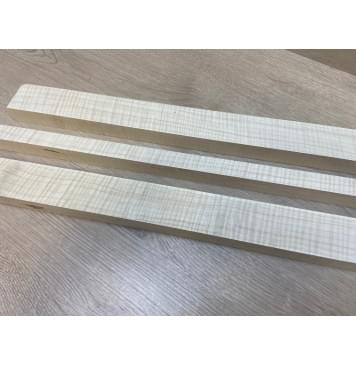 Клен Белый Явор, Волнистый заготовка грифа безголовой гитары Радиал АА Волна ААА 26х(46-21-46)х557 мм - из 3х частей-7