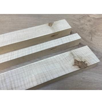 Клен Белый Явор, Волнистый заготовка грифа безголовой гитары Радиал А Волна ААА 25х(46-21-46)х552 мм - из 3х частей-1