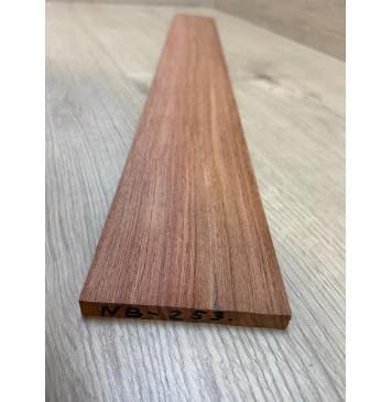 Бубинго заготовка накладки для бас-гитары Радиал АА 9х86х718 мм-1