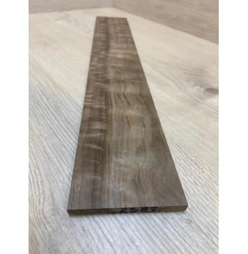 Орех Грецкий Волнистый заготовка накладки для электрогитары Смешанный ААА Волна АА 8х83х550 мм-3