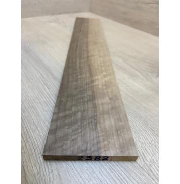 Орех Грецкий Волнистый заготовка накладки для электрогитары Радиал ААА Волна АА 10х94х547 мм-3