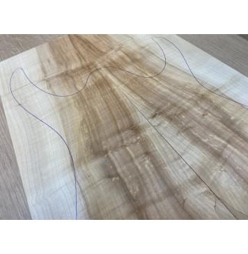 Клён Американский заготовка на топ Смешанный А 9х195-146х490 мм - 2 шт. (книжкой)-6