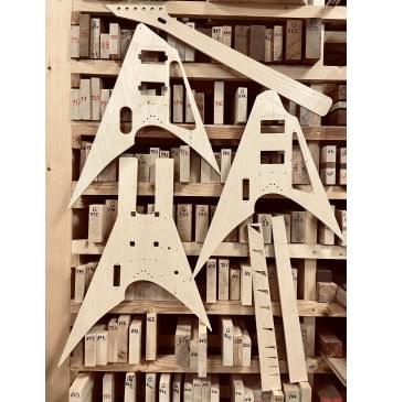 Шаблоны LTD Arrow-1000NT, (Кастом: вклеенный гриф, мензура 666мм), комплект для фрезеровки гитары, фанера 8мм-0