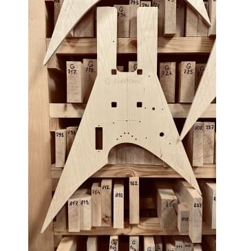 Шаблоны LTD Arrow-1000NT, (Кастом: вклеенный гриф, мензура 666мм), комплект для фрезеровки гитары, фанера 8мм-9