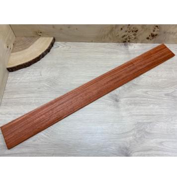 Падук заготовка накладки для бас-гитары Радиал АА 8х80х760 мм-1