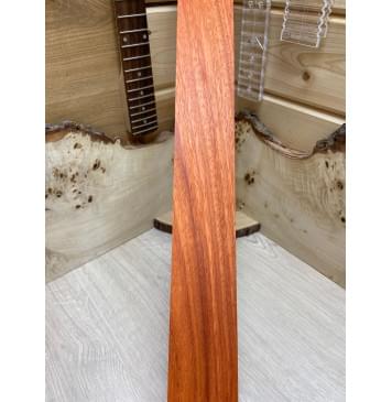 Падук заготовка накладки для бас-гитары Смешанный ААА 9х78х720 мм-0