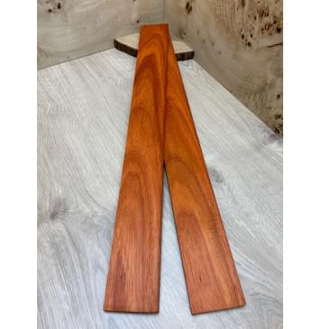 Падук заготовка накладки для бас-гитары Тангент АА 10х79х720 мм-0