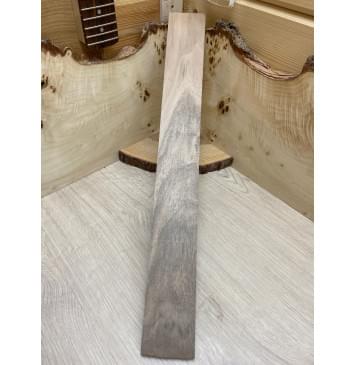 Орех Грецкий заготовка накладки для электрогитары Смешанный ААА 11х62х525 мм-1