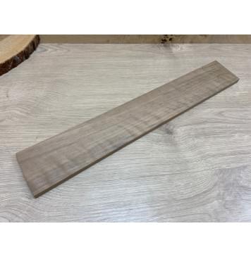 Орех Грецкий Волнистый заготовка накладки для электрогитары Радиал АА Волна А 9х79х500 мм (трещина с одного торца)-2