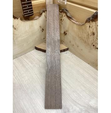 Орех Американский заготовка накладки для электрогитары Радиал АА 9х71х560 мм-0