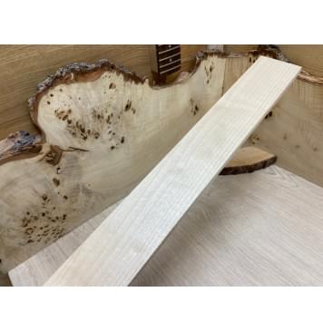 Клён Белый заготовка накладки для электрогитары Смешанный АА 8,5х63х560 мм-2