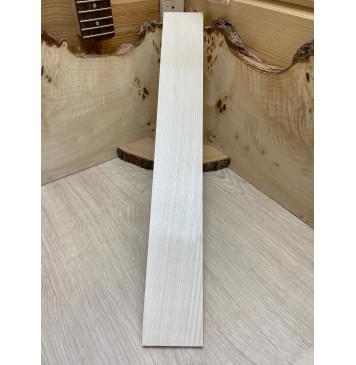 Клён Белый заготовка накладки для электрогитары Радиал АА 9х70х520 мм-0