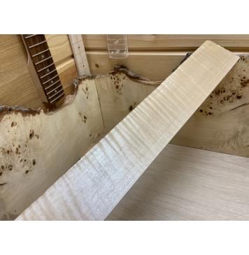 Клён Белый Явор, Волнистый  заготовка накладки для бас-гитары Радиал АА Волна ААА 9х75х755 мм-1