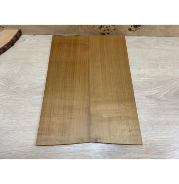 Клён Белый (Печёный) заготовка на топ для Тревел гитары Радиал  АА 9,5х143х400 мм - 2 шт.(книжкой)-0