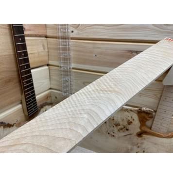 Клён Волнистый накладки для электрогитары Волна-ААА 7,5х80х555мм-0