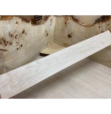 Клён Белый заготовка накладки для электрогитары Тангент ААА 8х70х540мм-1