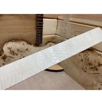 Клён Белый Явор, Волнистый заготовка накладки для электрогитары Смешанный ААА Волна ААА 7,5х65х835 мм-1