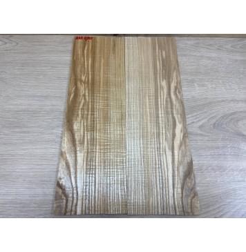 Ясень Оливковый Волнистый заготовка на топ для Тревел гитары Смешанный ААА Волна АА 4х134х430 мм 2шт (книжкой)-3