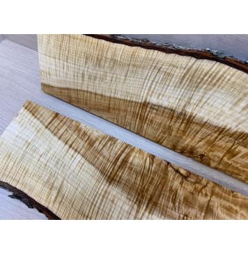 Клён Чёрный Явор, Волнистый заготовка на топ для Тревел гитары Смешанный АА Волна АА 20х145-110х530 мм - 2 шт. (книжкой) АКЦИЯ-12