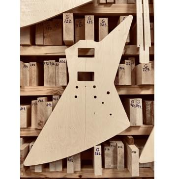 Explorer Ken Lawrence, gotoh GE103B-T, Мензура 24,75", 22 лада, вклеенный гриф, комплект шаблонов для фрезеровки гитары, фанера 8мм-1