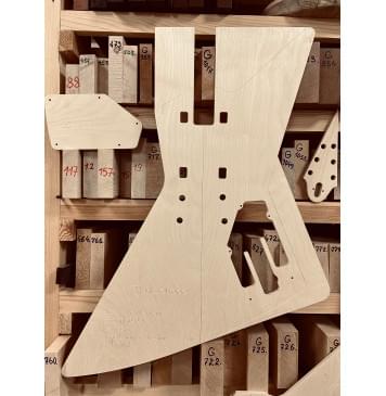 Explorer Ken Lawrence, gotoh GE103B-T, Мензура 24,75", 22 лада, вклеенный гриф, комплект шаблонов для фрезеровки гитары, фанера 8мм-3