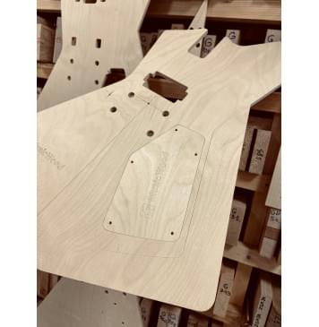 Explorer Ken Lawrence, gotoh GE103B-T, Мензура 24,75", 22 лада, вклеенный гриф, комплект шаблонов для фрезеровки гитары, фанера 8мм-5