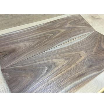 Орех Американский Заболонь заготовка на топ Тангент ААА 21х227х625-600 мм 2 шт (книжкой) АКЦИЯ-6