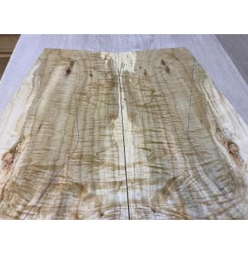 Клён Американский Волнистый заготовка на топ Смешанный А Волна АА 17х315-183х665-650 мм - 2 шт. (книжкой) АКЦИЯ-18