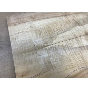 Клён Американский Волнистый заготовка на топ Смешанный А Волна АА 19х195х500 мм - 2 шт. (книжкой) АКЦИЯ-6