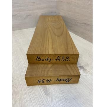 Клён Печёный 180 гр заготовка корпуса Тангент АА 45.5х172х520 мм (2шт)-8