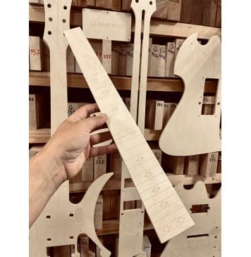 B.C. Rich Guitars Mockingbird LEGACY ST, Schaller Floyd Rose Tremolo, 24,75", Neck-Thru, 24 лада, полный комплект для фрезеровки гитары, фанера 8мм-10