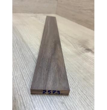 Орех Американский заготовка накладки для электрогитары Тангент АА 12.5х62х552 мм-1