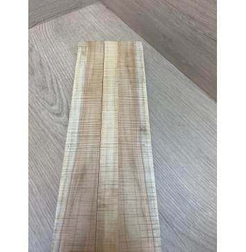 Клен Американский Волнистый заготовка грифа безголовой гитары Радиал А Волна ААА 26.5х(44-23-44)х625 мм - из 3х частей-11