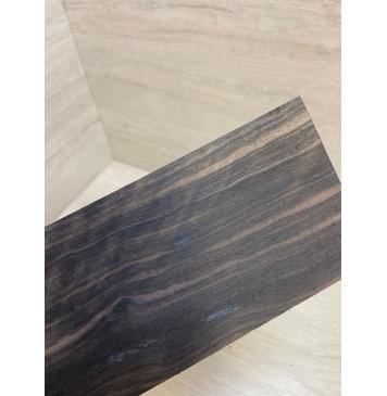 Эбен Чёрный (шлифованная) заготовка накладки на головку грифа Радиал АА 2.5х95х205 мм-7