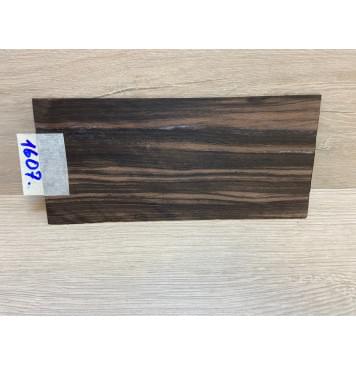 Эбен Чёрный (шлифованная) заготовка накладки на головку грифа Радиал АА 1.5х96х205 мм-3