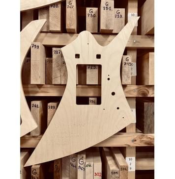 Jackson Kelly KE2, Floyd Rose Gotoh 1996, Мензура 25.5", 24 лада, сквозной гриф, комплект для фрезеровки гитары, фанера 8мм-7