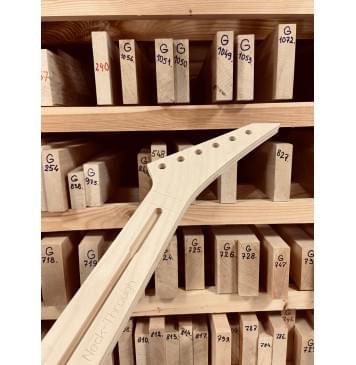 Jackson Kelly KE2, Floyd Rose Gotoh 1996, Мензура 25.5", 24 лада, сквозной гриф, комплект для фрезеровки гитары, фанера 8мм-4