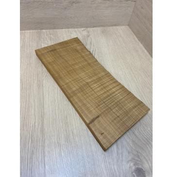 Клён Печёный Волнистый 180гр заготовка на топ для Тревел гитары Радиал А Волна ААА 17.5х157-145х360 мм (1шт под распил) Уценка-сучок-6