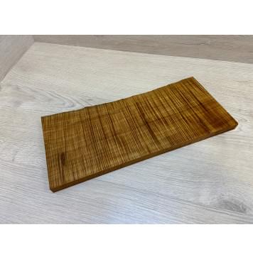 Клён Печёный Волнистый 180гр заготовка на топ для Тревел гитары Радиал А Волна ААА 17.5х157-145х360 мм (1шт под распил) Уценка-сучок-0