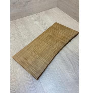 Клён Печёный Волнистый 180гр заготовка на топ для Тревел гитары Радиал А Волна ААА 17.5х160-145х335 мм (1шт под распил) Уценка-сучок-5