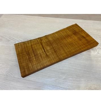 Клён Печёный Волнистый 180гр заготовка на топ для Тревел гитары Радиал А Волна ААА 17.5х160-145х335 мм (1шт под распил) Уценка-сучок-12