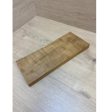 Клён Печёный Волнистый 180гр заготовка на топ для Тревел гитары Радиал А Волна ААА 26.5х142-135х355 мм (1шт под распил) Уценка-сучок-6