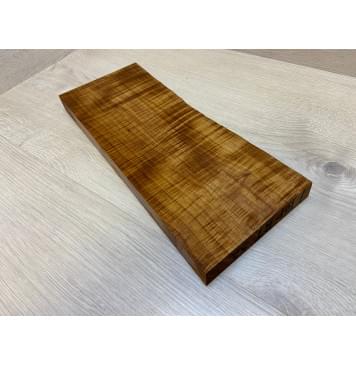 Клён Печёный Волнистый 180гр заготовка на топ для Тревел гитары Радиал А Волна ААА 26.5х142-135х355 мм (1шт под распил) Уценка-сучок-11