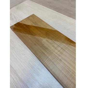 Клён Печёный Волнистый 180гр заготовка на топ для Тревел гитары Радиал А Волна ААА 15х152х365 мм (1шт под распил) Уценка-сучок-8