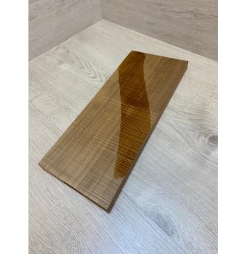 Клён Печёный Волнистый 180гр заготовка на топ для Тревел гитары Радиал А Волна ААА 19х152х365 мм (1шт под распил) Уценка-сучок-7