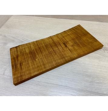 Клён Печёный Волнистый 180гр заготовка на топ для Тревел гитары Радиал А Волна ААА 16.5х160-145х350 мм (1шт под распил) Уценка-сучок-12