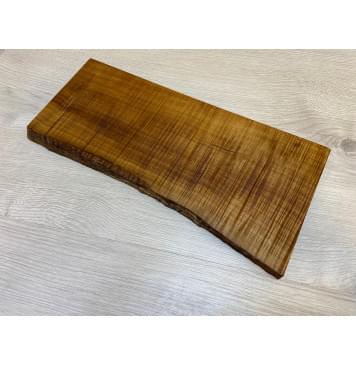 Клён Печёный Волнистый 180гр заготовка на топ для Тревел гитары Радиал А Волна ААА 16.5х160-145х350 мм (1шт под распил) Уценка-сучок-11